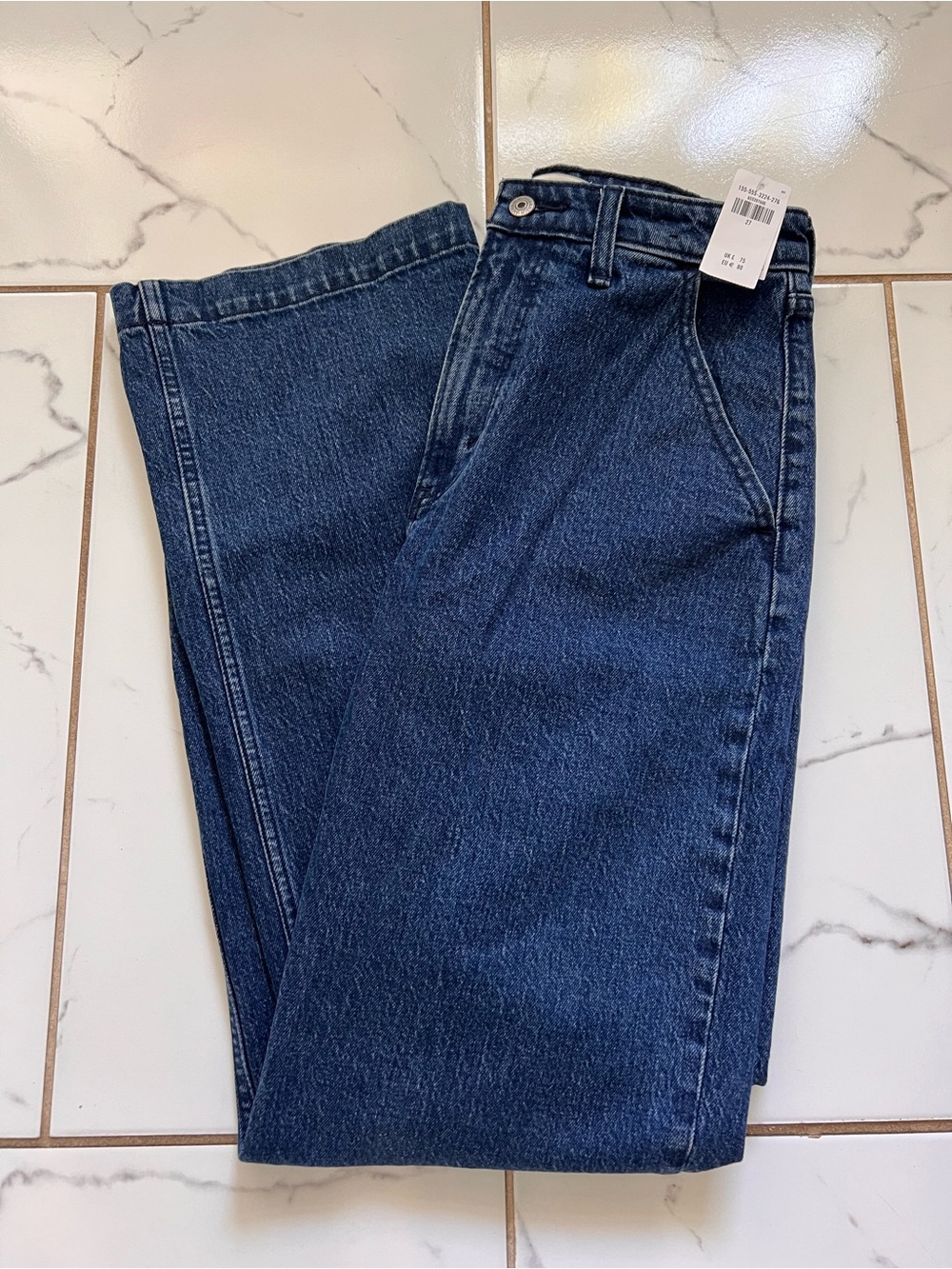 Abercrombie Curve Love ’90s Relaxed Trouser Jean Dark Blue Size 27 NWT